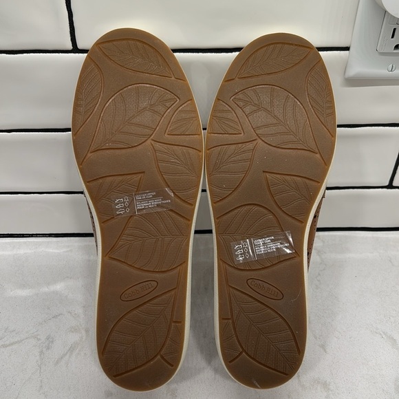 NEW COBB HILL Bailee Slip On Leather Tan - Picture 10 of 16